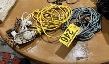 CORD LOT: 2-TROUBLE LIGHTS & EXTENSION CORDS