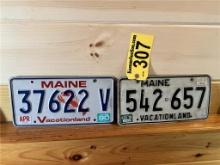 LOT OF (2) VINTAGE MAINE VACATIONLAND LICENSE PLATES