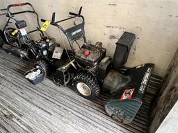 BID PRICE X 2 - (2) SNOW BLOWERS: POULAN 24" 5.5HP & CRAFTSMAN 29" 9HP