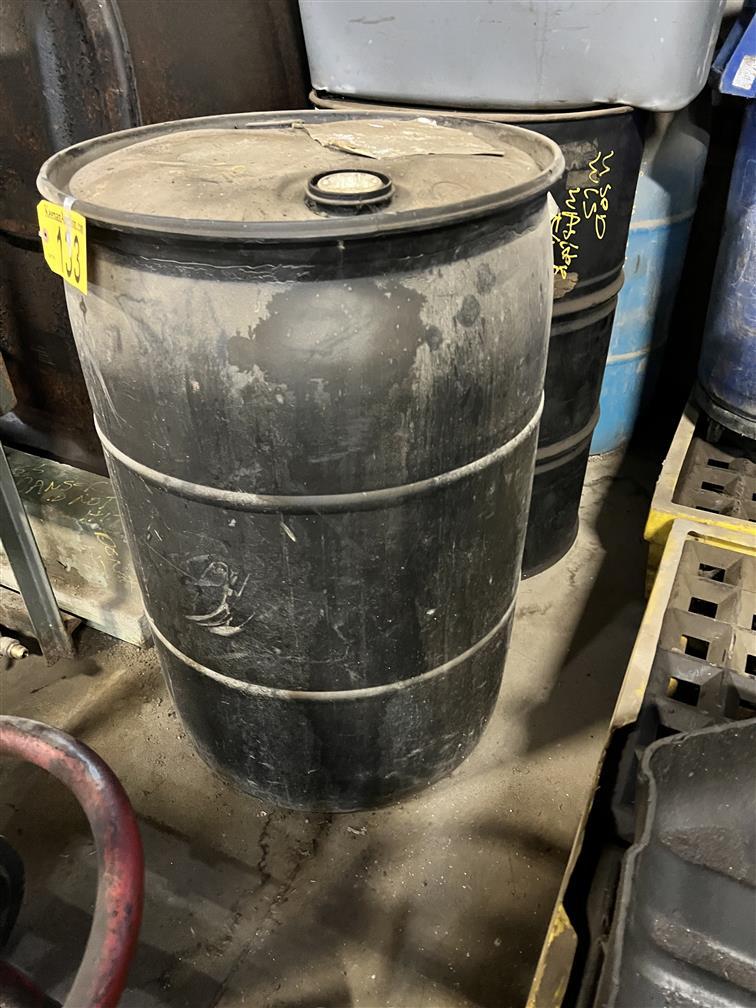 LOT: (3) 55-GAL. DRUMS OF WASHER FLUID, TOTES, DRIP PANS, MISC. AUTOMOTIVE