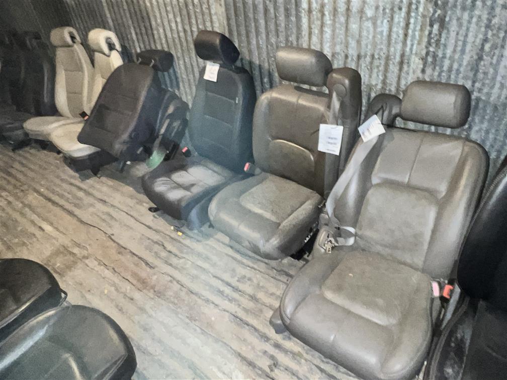 LOT OF 21-ASSORTED BUCKET SEATS