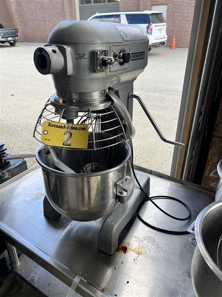 HOBART MODEL A-200T 20QT. MIXER, 1/2HP, 1PH, WITH HOOK, PADDLE & WHIP