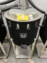 SS BREWTECH BREWMASTER CHRONICAL 1BBL, 41-GAL., CONICAL FERMENTER, CHILLING COIL, NEOPRENE JACKET