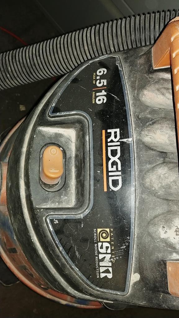 RIDGID 16 GALLON SHOP VAC