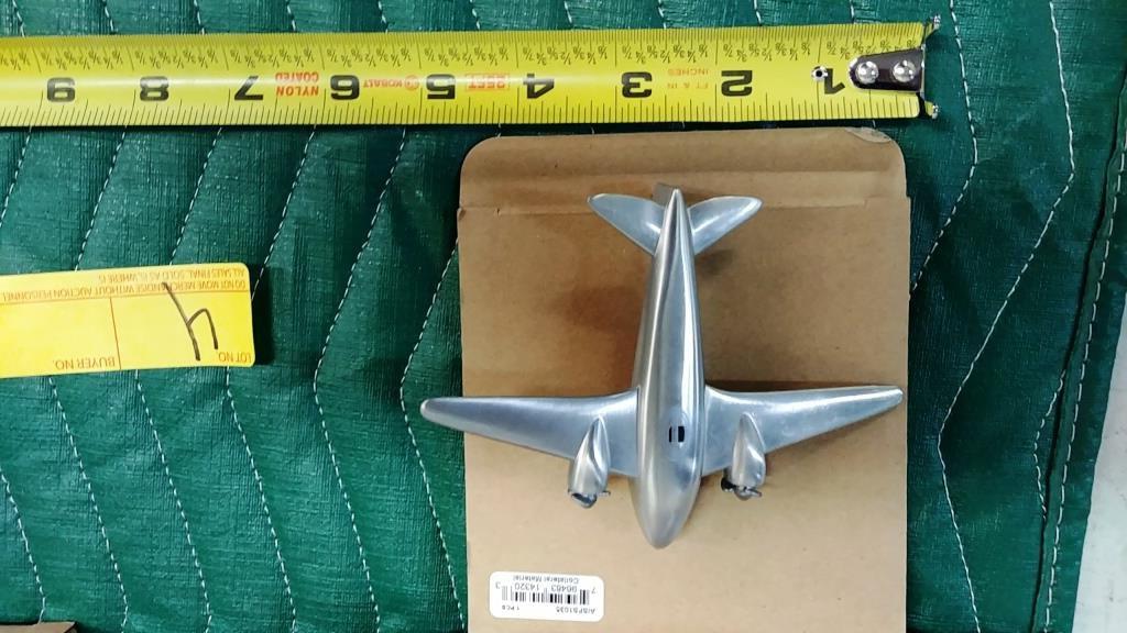 LOT OF 5 NEW METAL PLANES IN BOXES