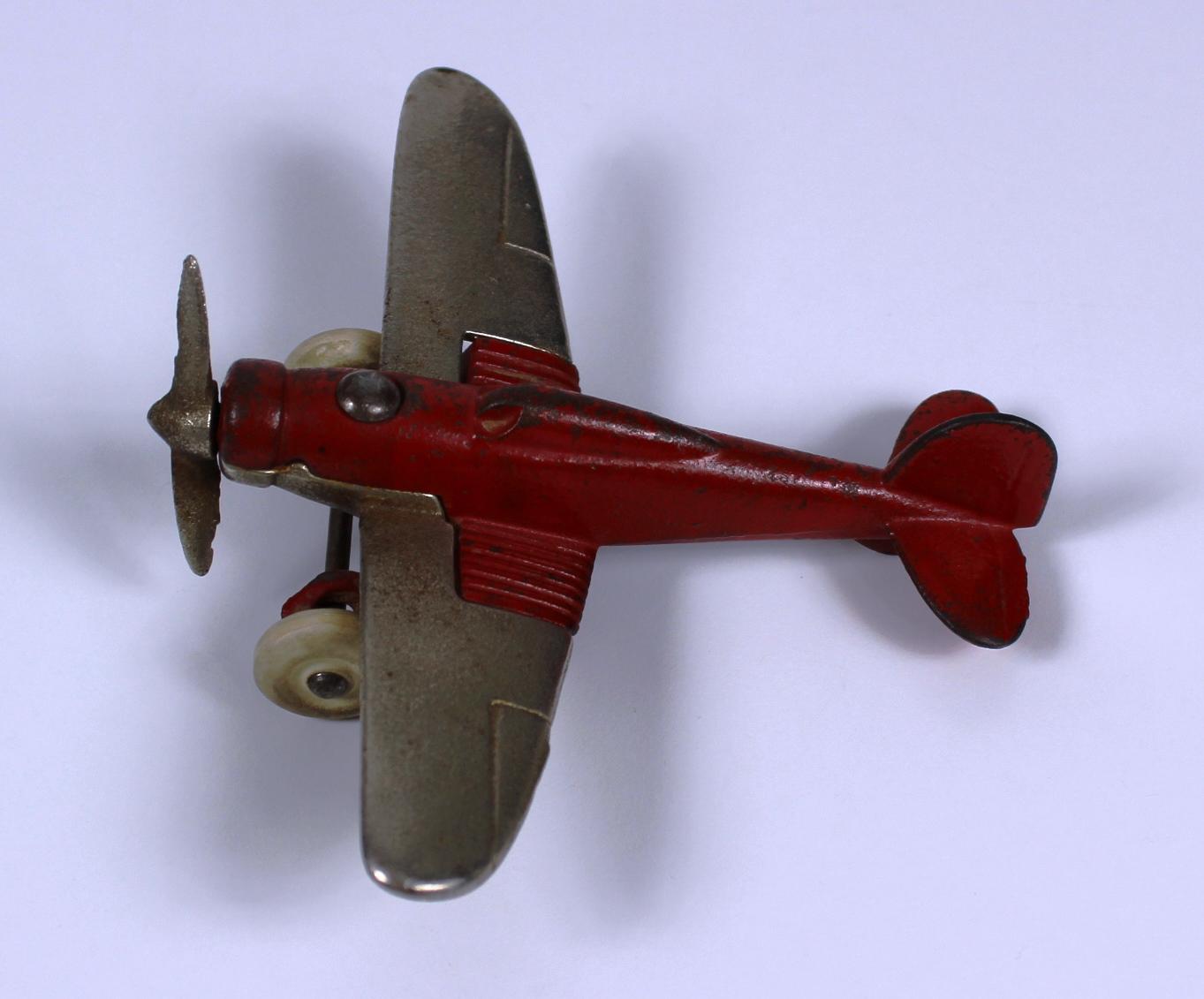 VINTAGE HUBLEY CAST IRON AIRPLANE 2197