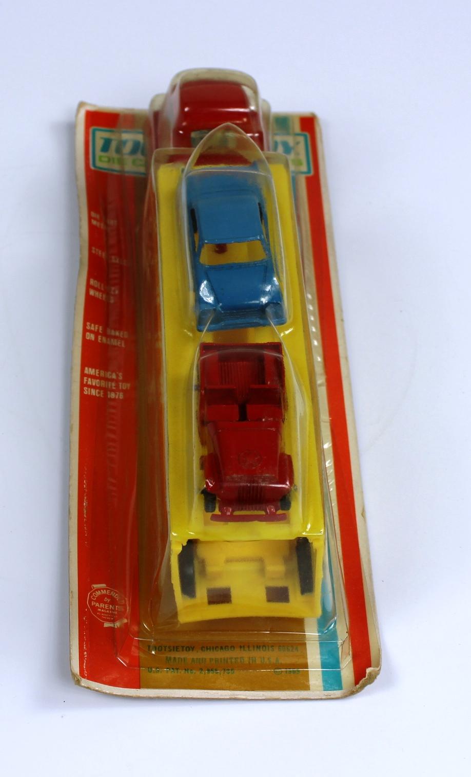 NEW, IN THE PACKAGE TOOTSIETOY CAR HAULER DIECAST