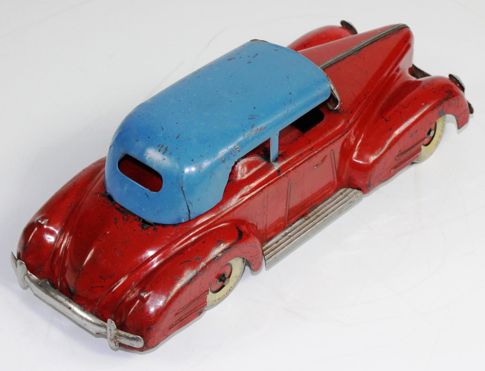 VINTAGE MARX PRESSED STEEL LASALLE SEDAN - CIRCA 1930s