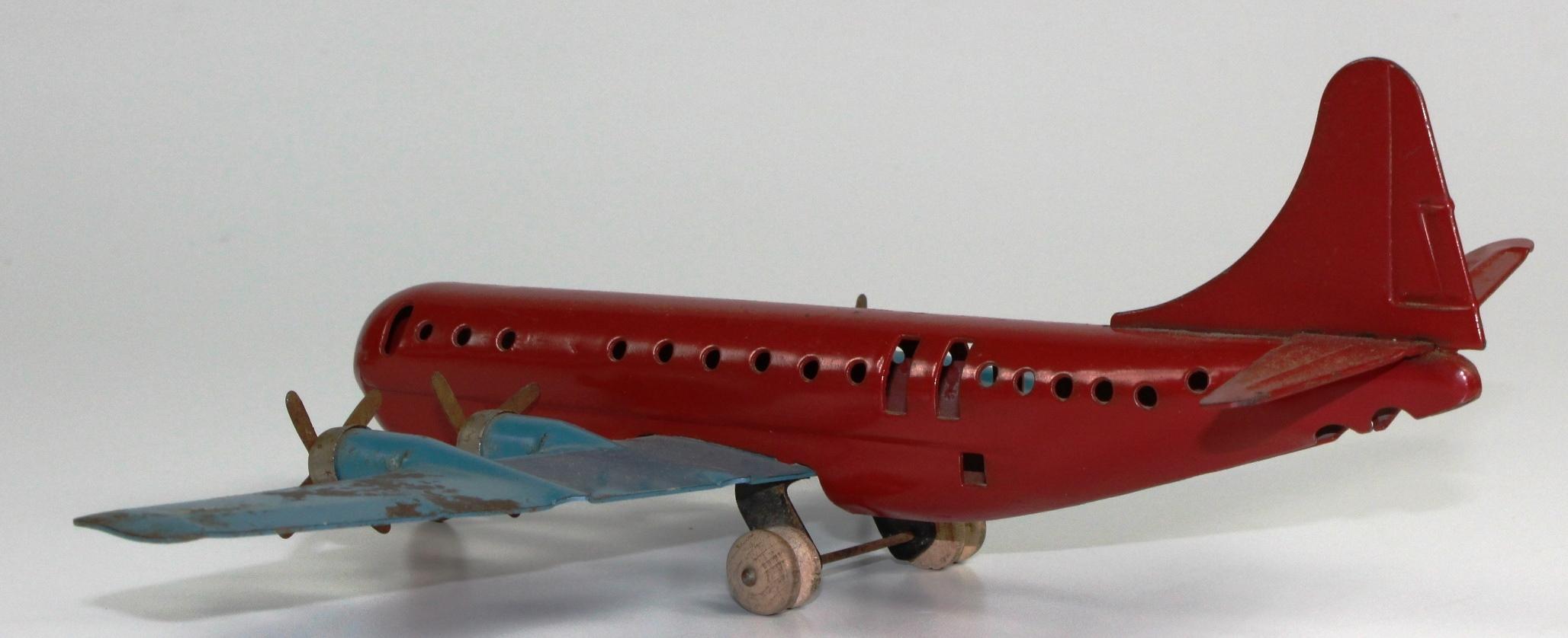 VINTAGE WYANDOTTE STRATOCRUISER PRESSED STEEL AIRPLANE