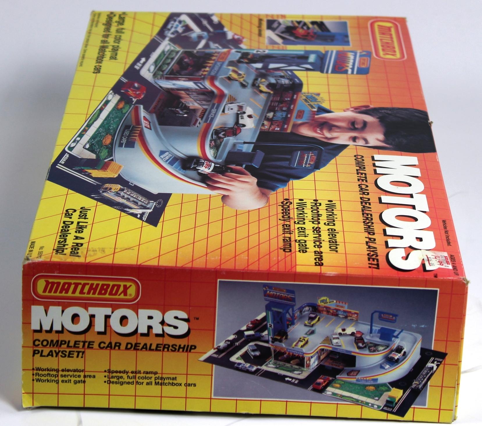 NEW, IN THE BOX: MATCHBOX MOTORS COMPLETE CAR DEALERSHIP PLAYSET