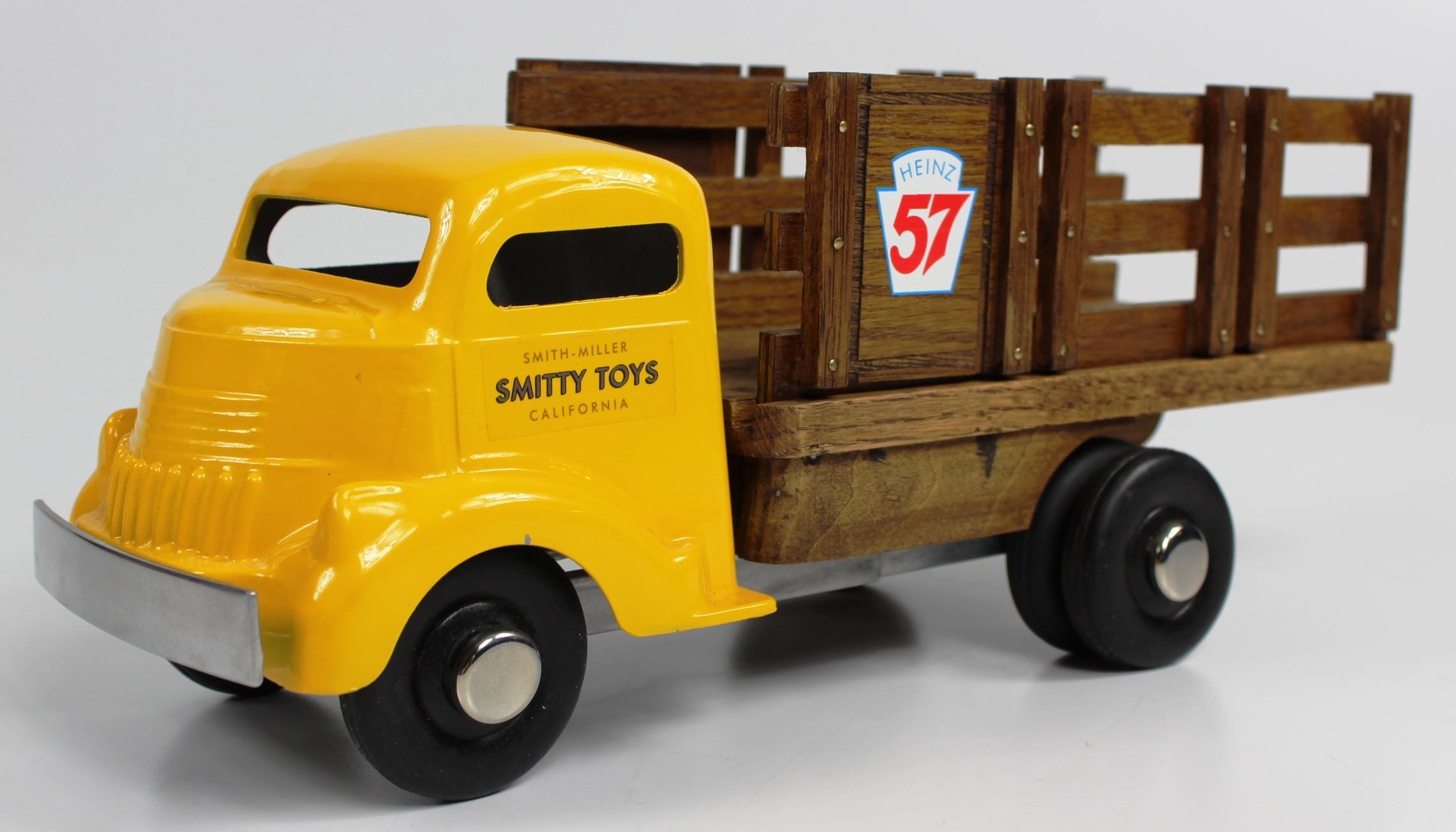 VINTAGE SMITH-MILLER SMITTY TOYS HEINZ 57 STAKE TRUCK 14" LONG