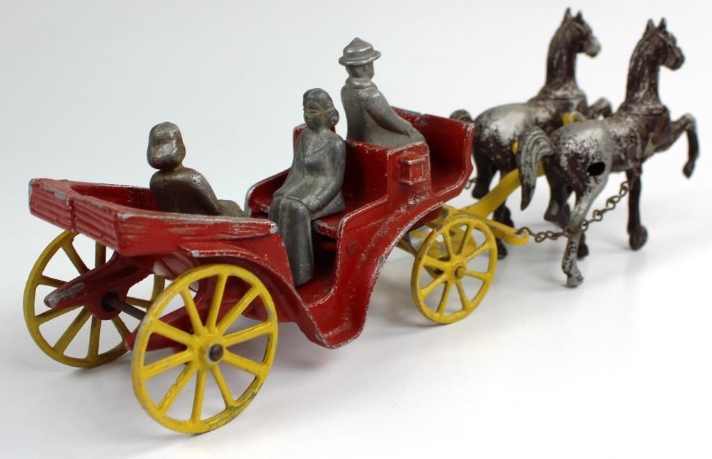 VINTAGE CAST ALUMINUM 2 HORSE CARRIAGE