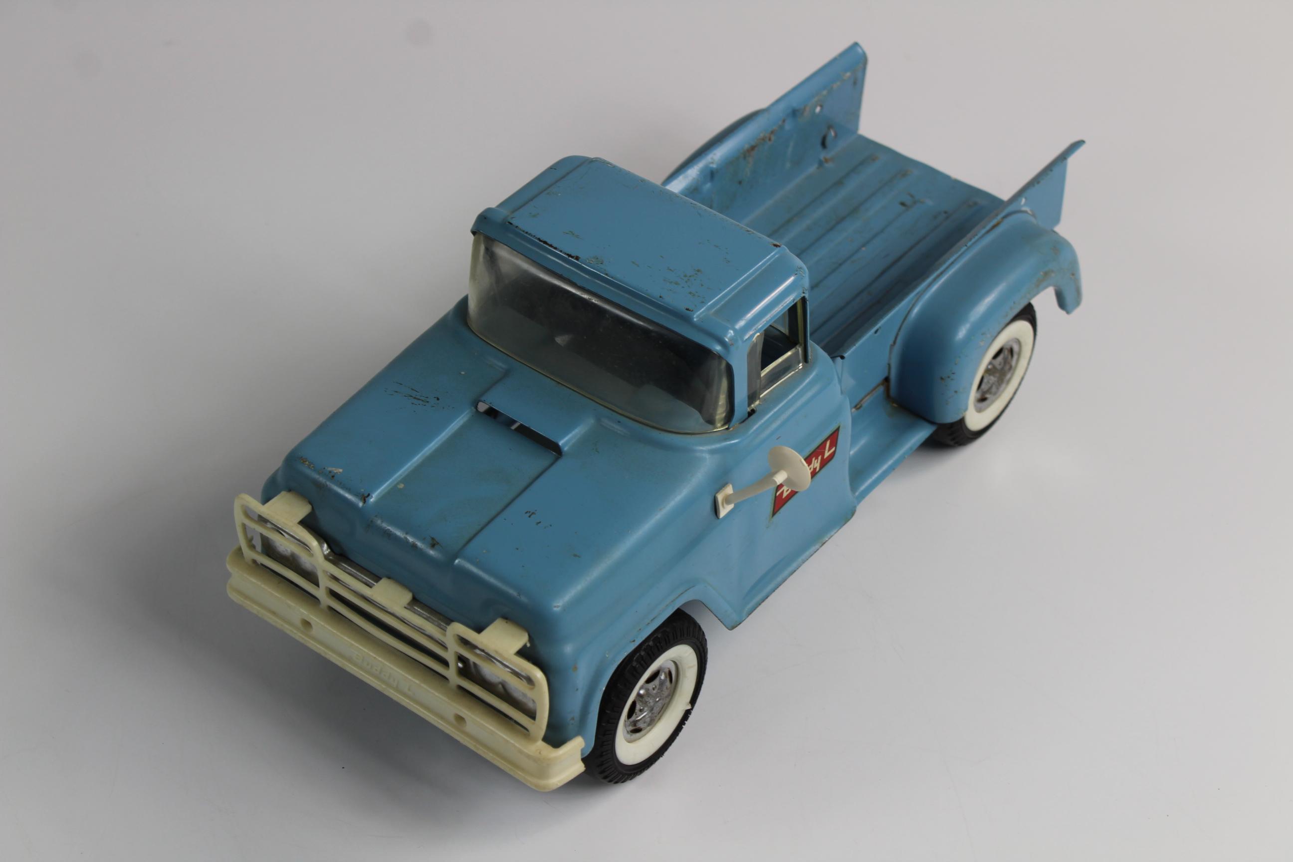 VINTAGE BUDDY L PRESSED STEEL STEPSIDE PICKUP TRUCK BLUE