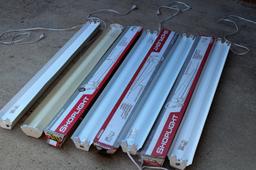 LOT OF 5 SHOP LIGHTS - 4FT FLOURESCENT FIXTURES