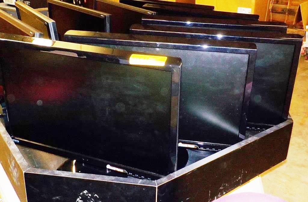 6 ASUS VH238H 23" FLATSCREEN MONITORS