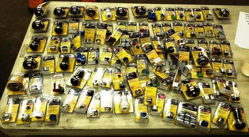 LOT OF 107 AERATORS, SPRAYRATORS, ADAPTERS AND KITS