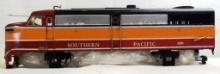 USED REA 22005 G SCALE SOUTHERN PACIFIC DIESEL LOCOMOTIVE IN BOX