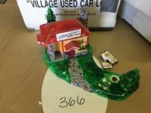 USED SNOW VILLAGE "VILLAGE USED CAR LOT" DEPT. 56 IN THE BOX 5428-3