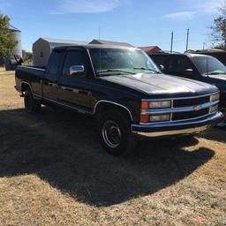 *1998 Black Chevrolet 1500 Extended Cab