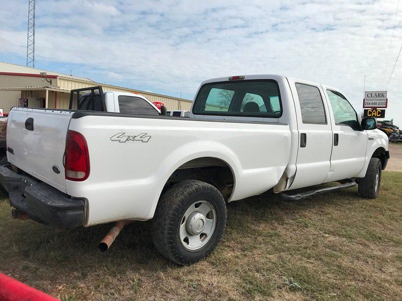 *2006 White Ford F250 4wd Crew Cab