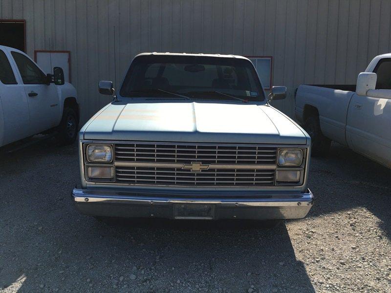 *1983 Chevrolet 2500 HD 4x4 Duramax