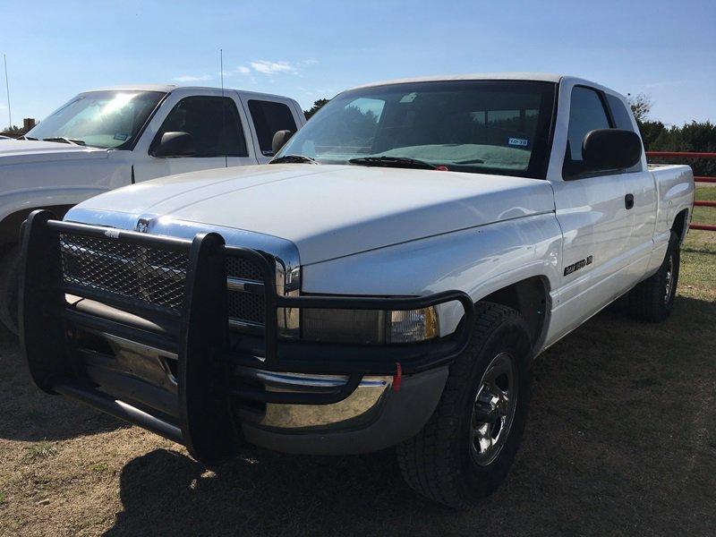 *2001 Dodge Ram 1500 White