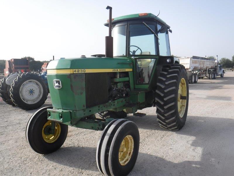 John Deere 4230 Tractor