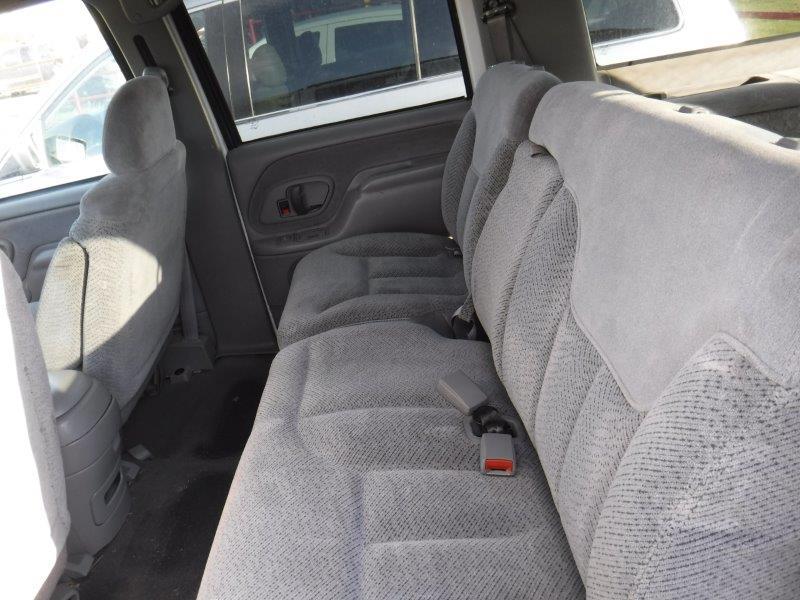 *1999 Chevrolet Suburban C1500