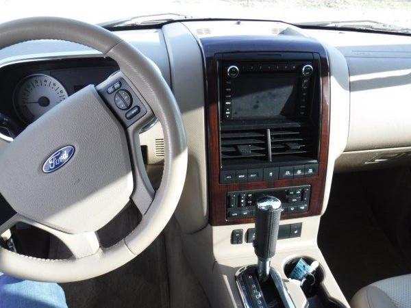 *2010 Ford Explorer