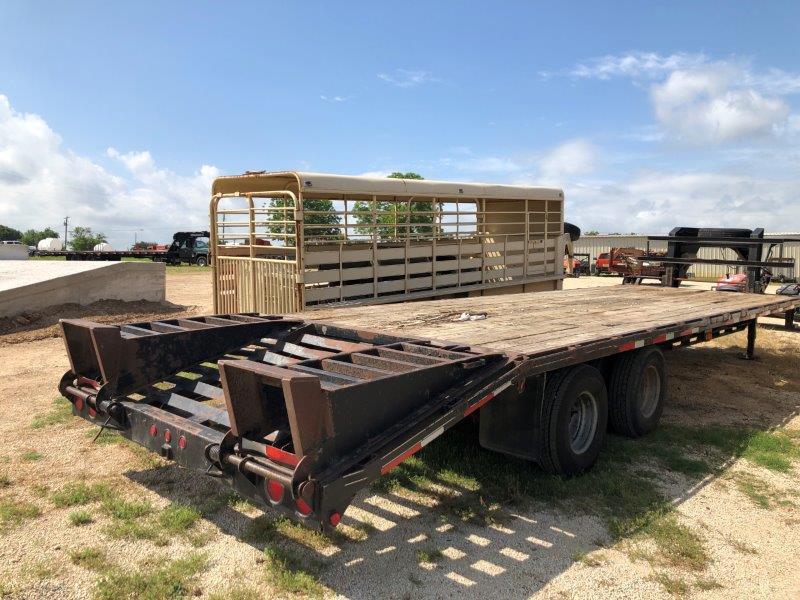 *2010 Towmaster 24' Equipment Trailer w/4' Dove