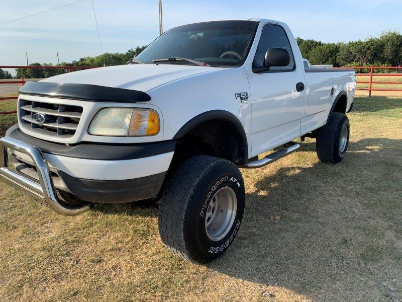 *2002 Ford F150 XL Triton V8