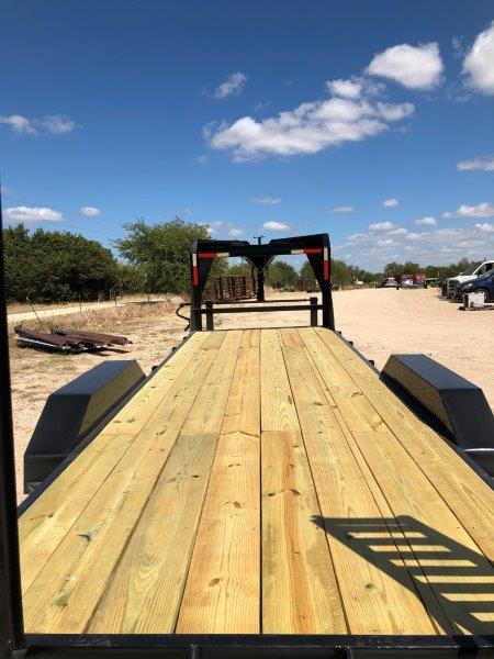 *2019 83"x22' Gooseneck Lowboy w/Fold Up Ramps