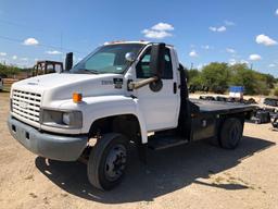 *2006 Chevrolet C5500 Flatbed Truck