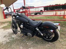 *2010 Harley Davidson Street Bob Black