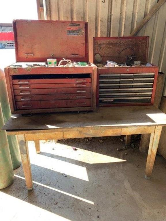 Mac Tool Box & Craftsman Toolbox w/Metal Table