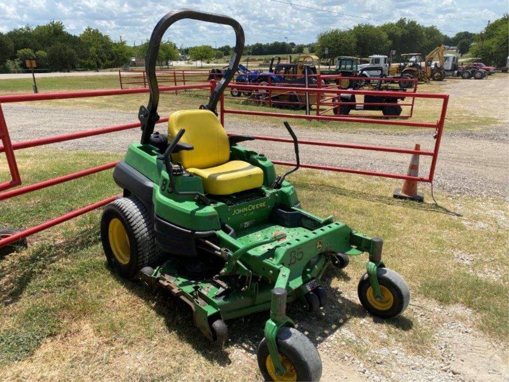 John Deere 7IronCommercial 60" Zero Turn