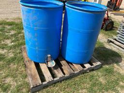 2pc 55gal Drums w/Automatic Water Spouts