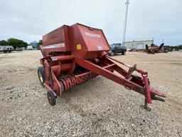 Hesston 4600 Square Baler