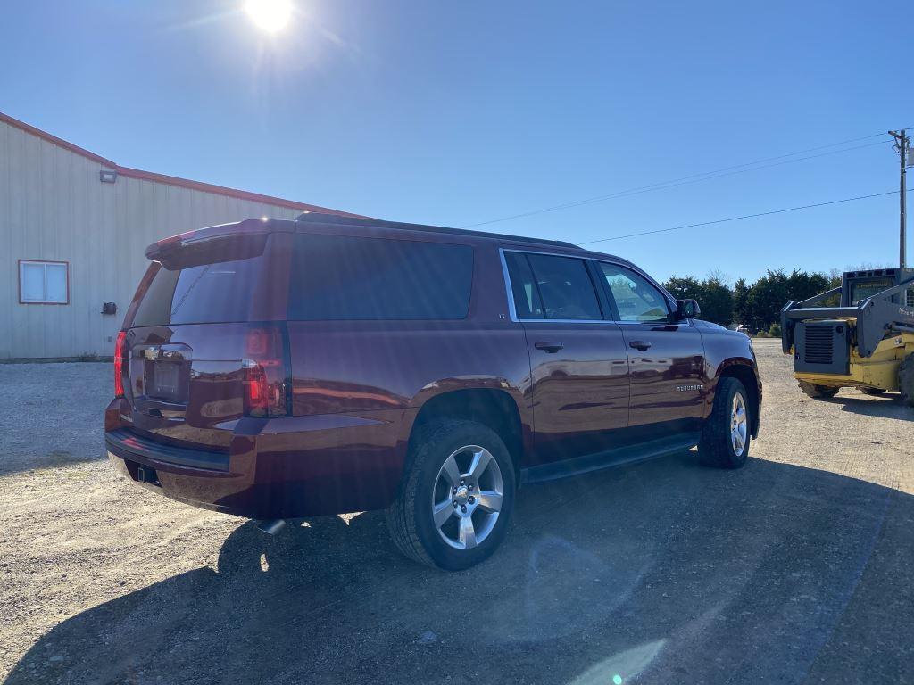 *2016 Chevrolet Suburban 1500 4D LT 5.3L V8