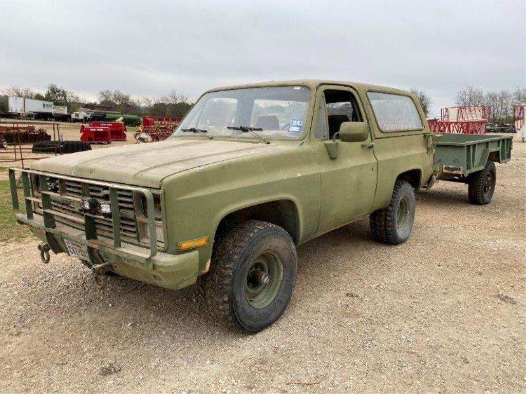 *1983 Chevrolet Blazer 4x4 w/Utility Trailer