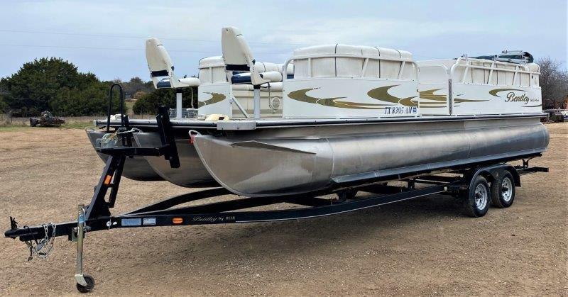 2007 Bentley 243 Fish Pontoon Boat