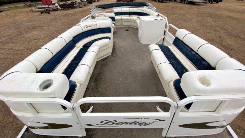 2007 Bentley 243 Fish Pontoon Boat