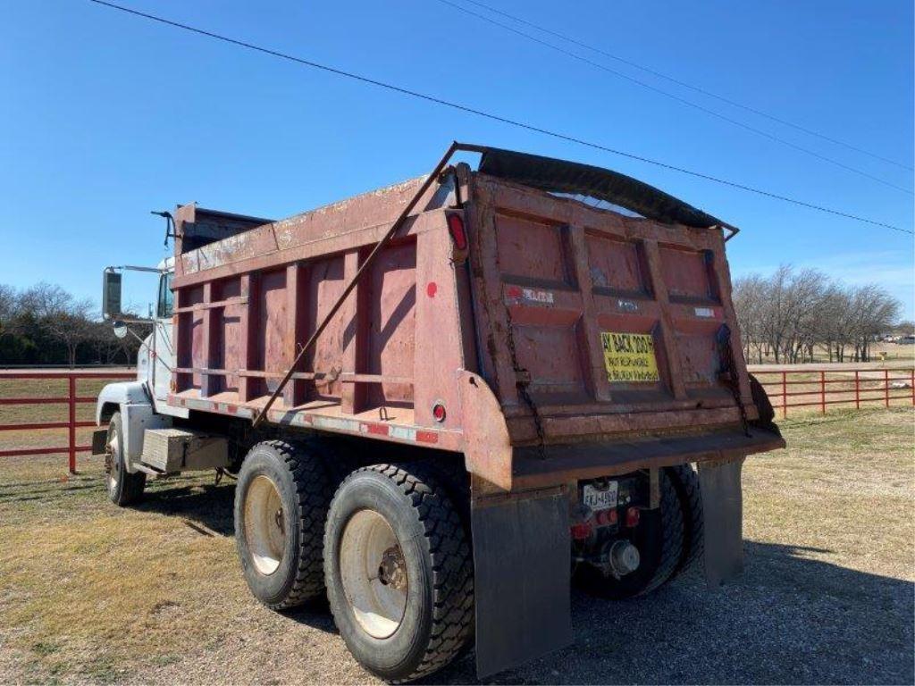 1992 Freightliner Dump Truck