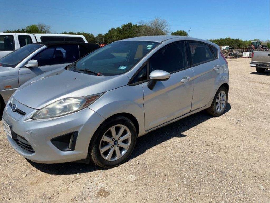 *2011 Ford Fiesta