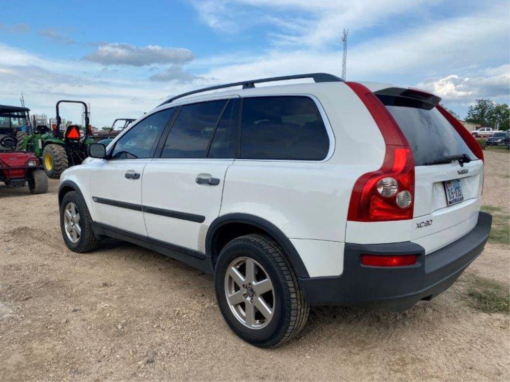 *2005 Volvo XC90