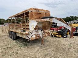 16' Neckover Gooseneck Cattle Trailer