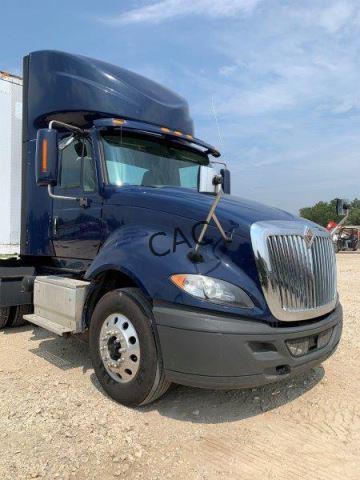 *2016 International Prostar 122 6x4 Tractor Truck