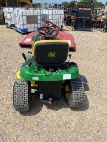 John Deere 105 Riding Mower