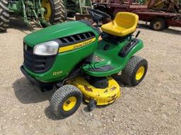 John Deere 105 Riding Mower