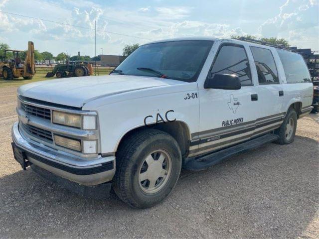 *1999 Chevrolet Suburban